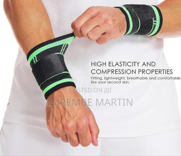 Gym Wrist Support - Hand Wraps with Extra Stretch - 1