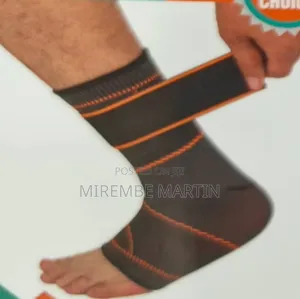 1PC 3D Pressurized Ankle Support Brace with Strap