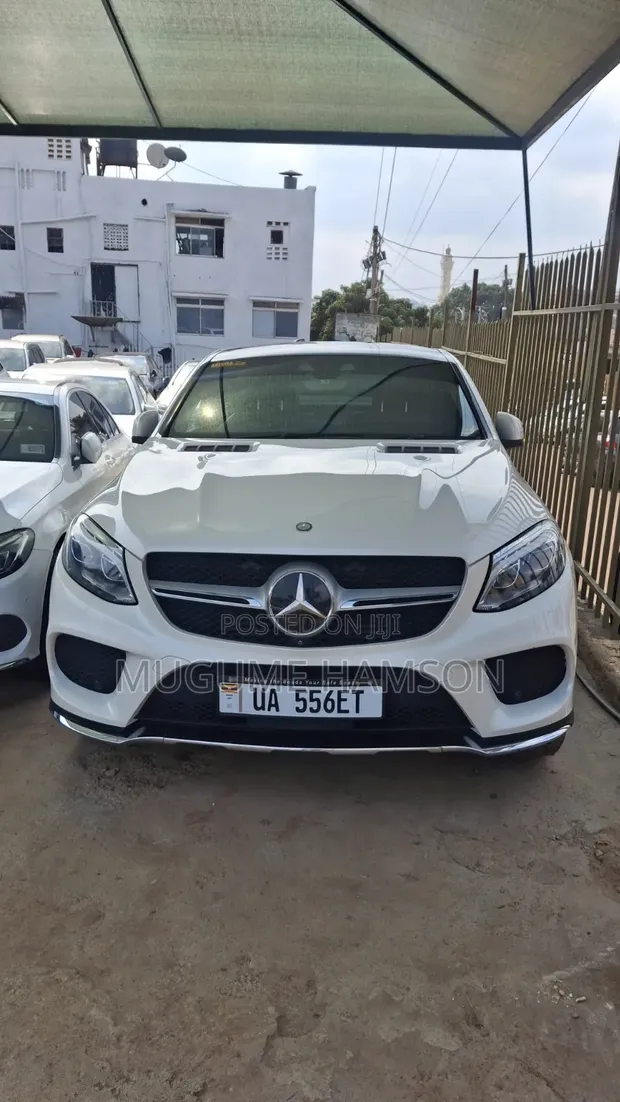 Mercedes-Benz GLE-Class 2016 White - 1