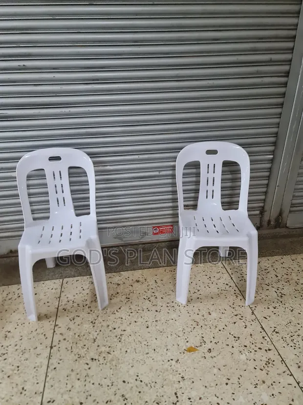 Elysian Plastic Chairs (1pc) - 1
