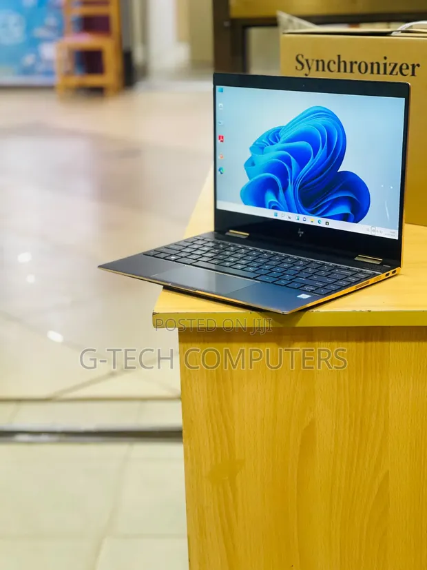 HP Spectre x360 13" 16GB RAM, 256GB SSD, Intel Core i7 - 1
