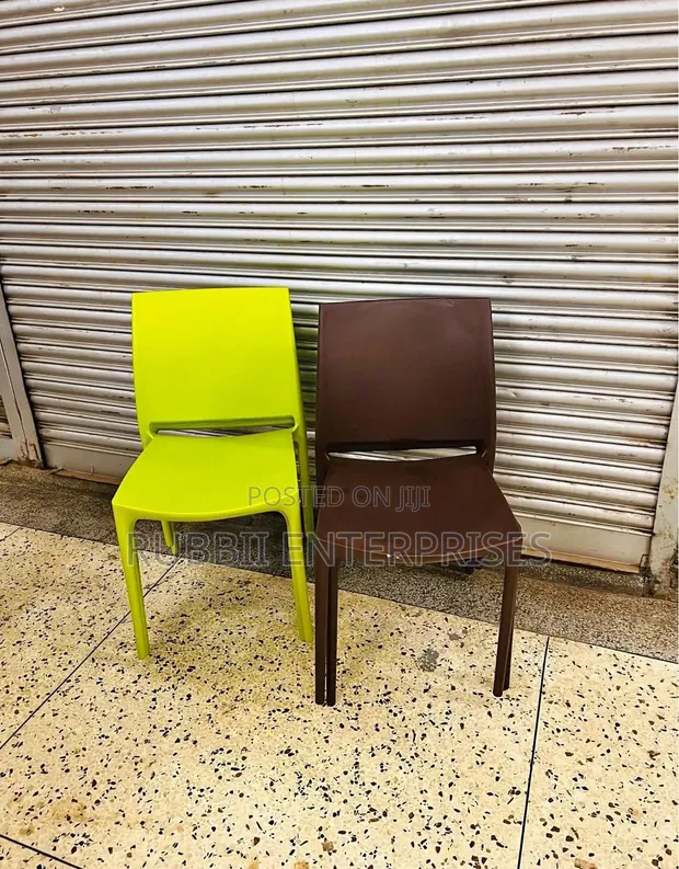 Portable Armless Plastic Chair (1pc) - 1