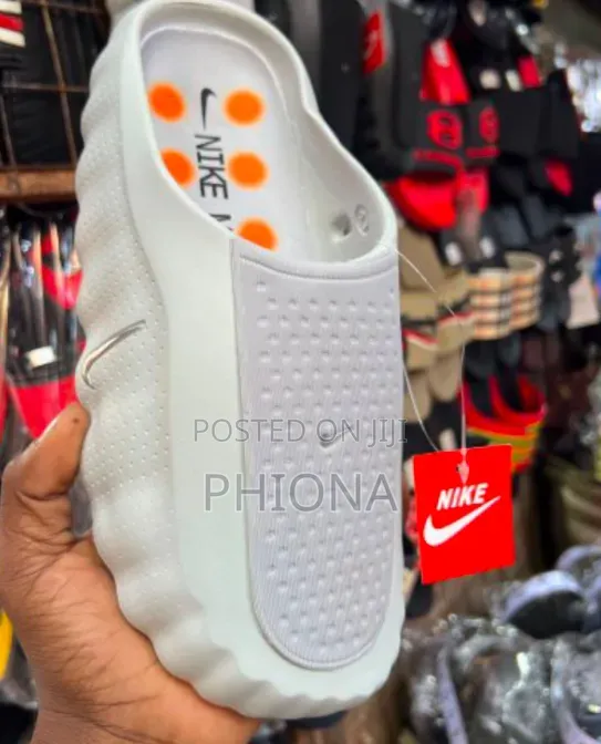 Original Nike Mind Shoes - 1