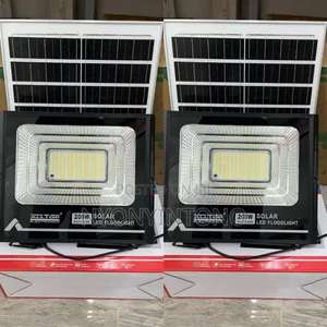 200W Solar LED Street Light