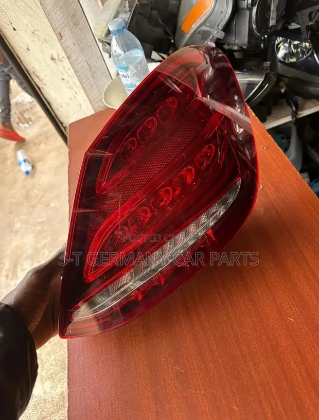 Tail Lights for Mercedes-Benz C-Class W205 C200 (2016) - 1