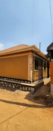 Furnished 4-Bedroom Penthouse in Katooke Estate, Wakiso - 3