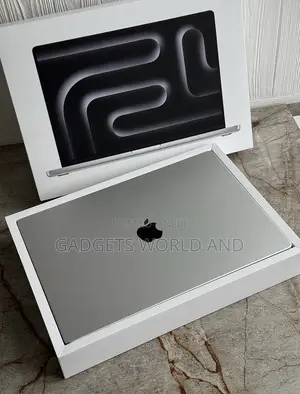 Apple MacBook Pro 16" M4 24GB RAM 1TB SSD Silver