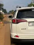 Toyota RAV4 2016 Pearl White - 4