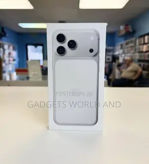 New Apple iPhone 17 Pro Max 1TB Silver