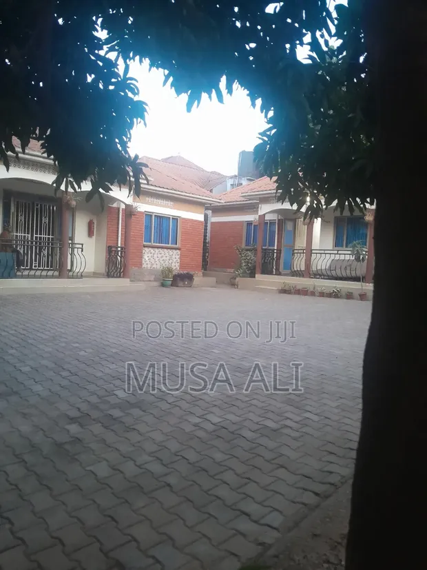 Furnished 12-Bedroom House for Rent in Bunamwaya, Makindye - 1