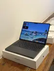 Apple MacBook Pro 14" M5 Max 36GB RAM 2TB SSD - 2