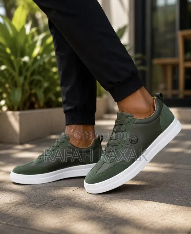 Men's Classic Green Timberland Smart Casual Sneakers - 1