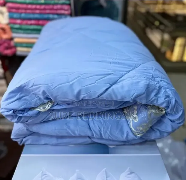 Plain 6x6 Comfortor Duvet Set - 1