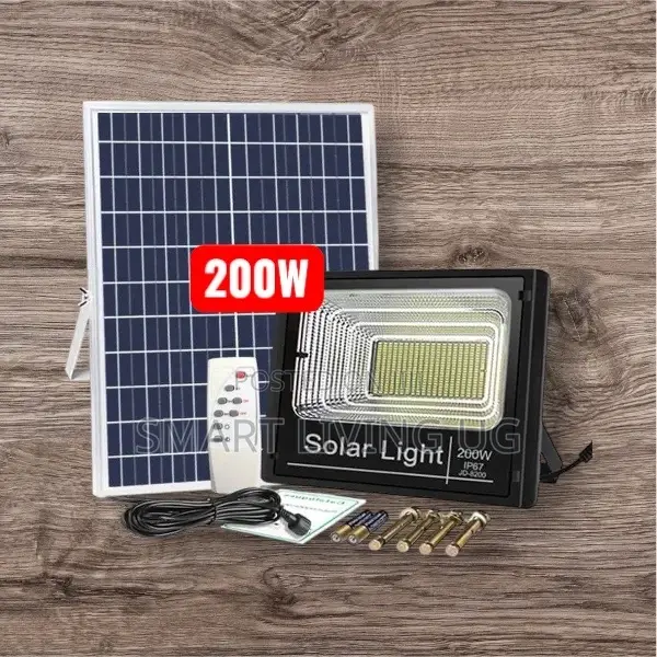200W Solar Floodlight with Lithium Battery - 1