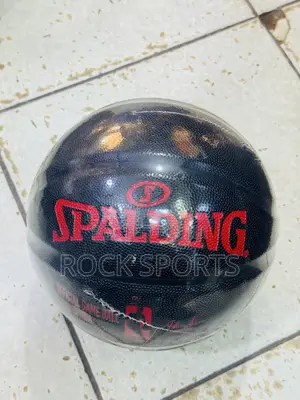 Spalding Basketball - Black Leather