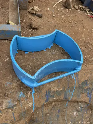 Brand New Double C Paver Molds - All Sizes