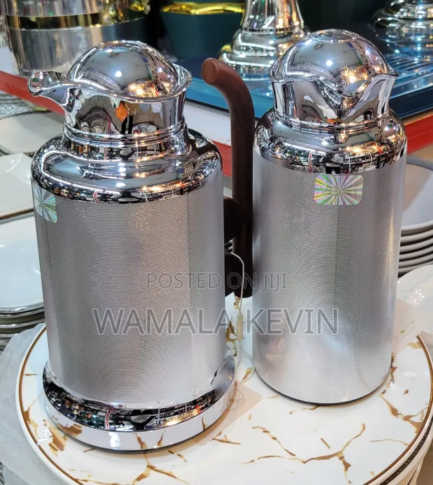 Stainless Steel Vacuum Flask Set - 1