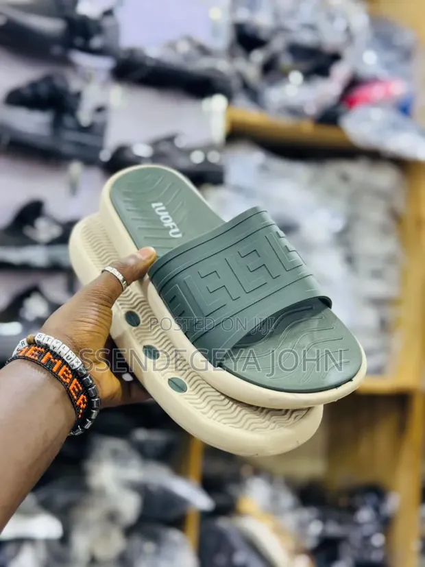 Luofu Branded Slide Sandals - 1
