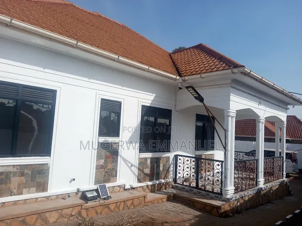 Furnished 5-Bedroom Bungalow on Private Land, Katabi - 1