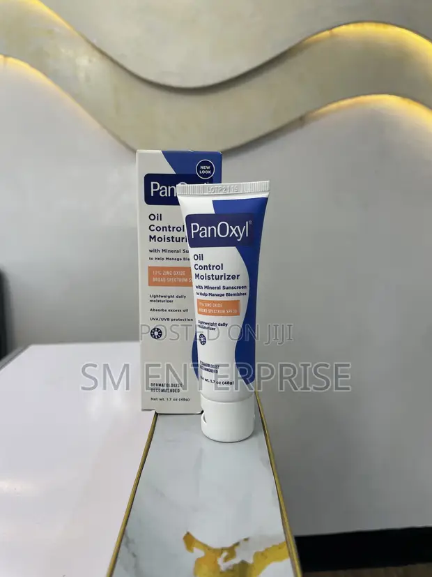 PanOxyl Oil Control Moisturizer with SPF 30 - 1