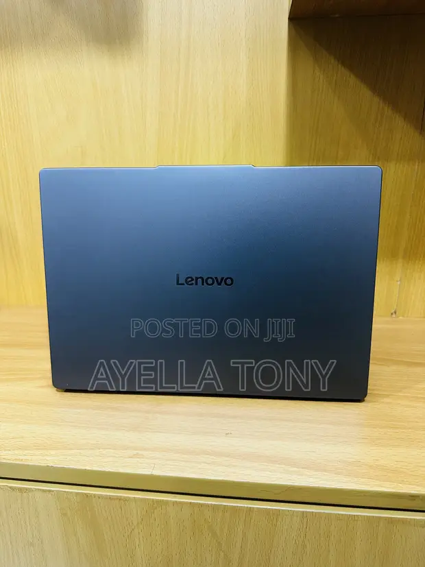 New Lenovo Ideapad 3 Laptop: 8GB RAM, Intel Core i5, 512GB SSD - 1