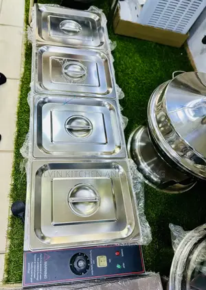 Commercial Electric Food Warmer - 4 Compartment Bain Marie