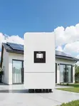 Deye 12kW 48V Hybrid Inverter for 3 Phase Systems - 1