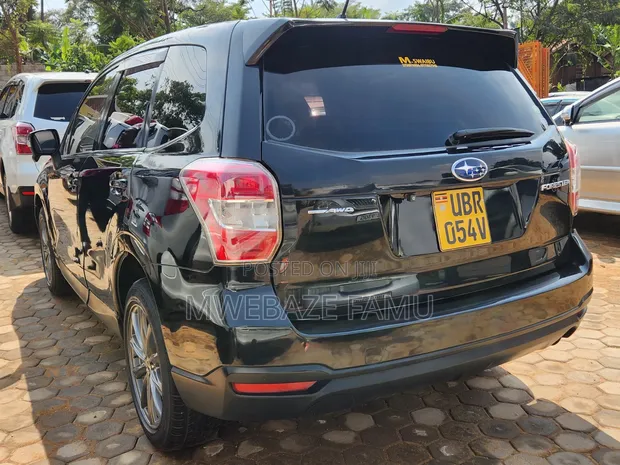 Subaru Forester 2014 Black - 1