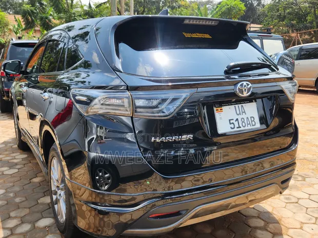Toyota Harrier 2015 Black - 1