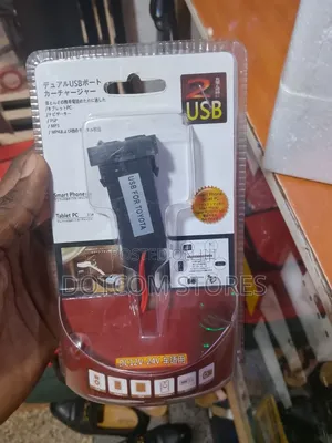 Toyota USB Panel - Dual Port Charger