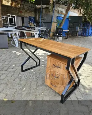 120cm Study Desk with Hutch & X Legs