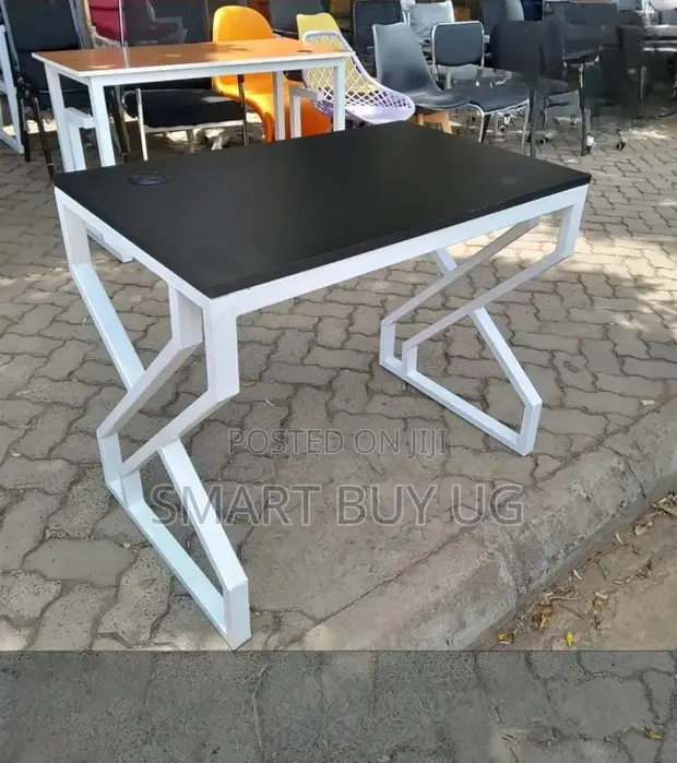 Computer Table 120cm Wooden Top X Metallic Legs | Modern Office - 1