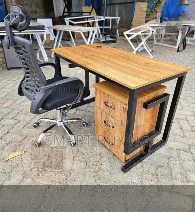 120cm Study Workstation Desk with Wood Top & Metal X-Legs - 1