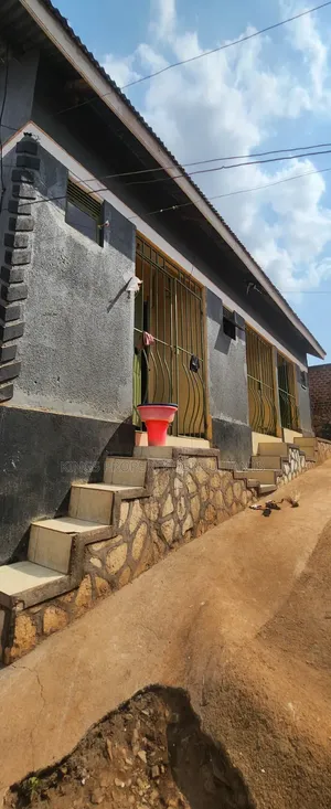 Furnished 3-Bedroom Penthouse in Kabulengwa Estate, Nabweru for Sale