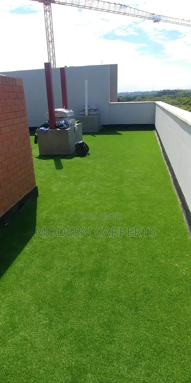 Voom Artificial Turf - 1