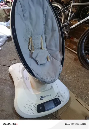4moms mamaRoo Multi-Motion Baby Swing - Classic Grey