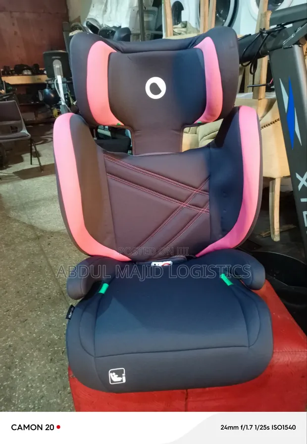 Premium Lionelo Hugo I-Size Child Car Seat - 1