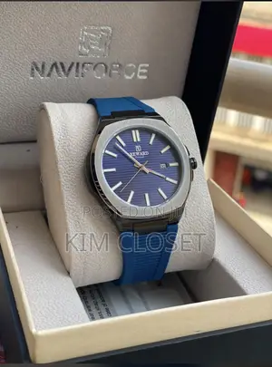 Mont-Clair Watches with Rubber Straps