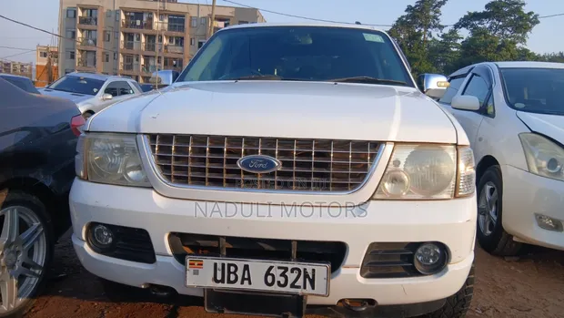 Ford Explorer 2007 White - 1