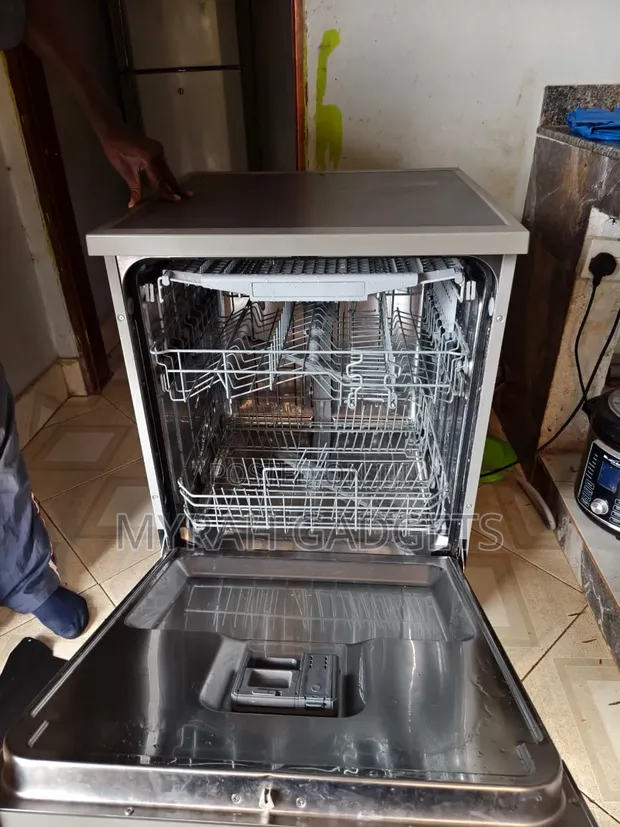 Hisense Dishwasher Repair Service - 1