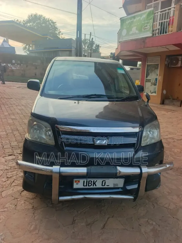 Toyota Noah 2007 Black - 1