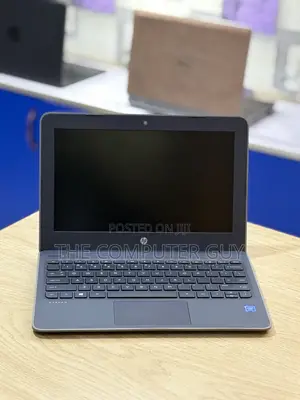 HP Stream 11 Pro G4 EE Laptop - Intel Core i5, 4GB RAM, 128GB SSD