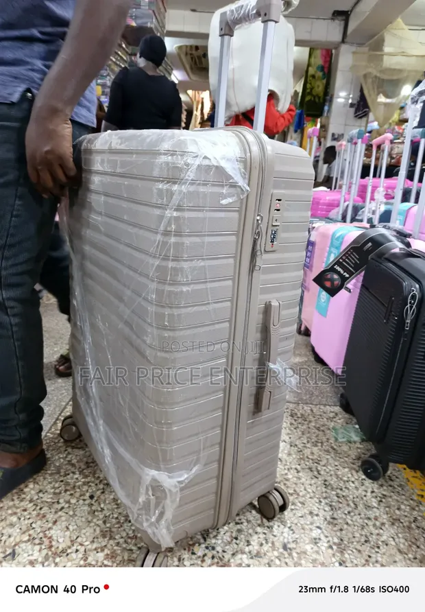 Goodpatner Rubber Plastic Suitcase - Medium Size - 1