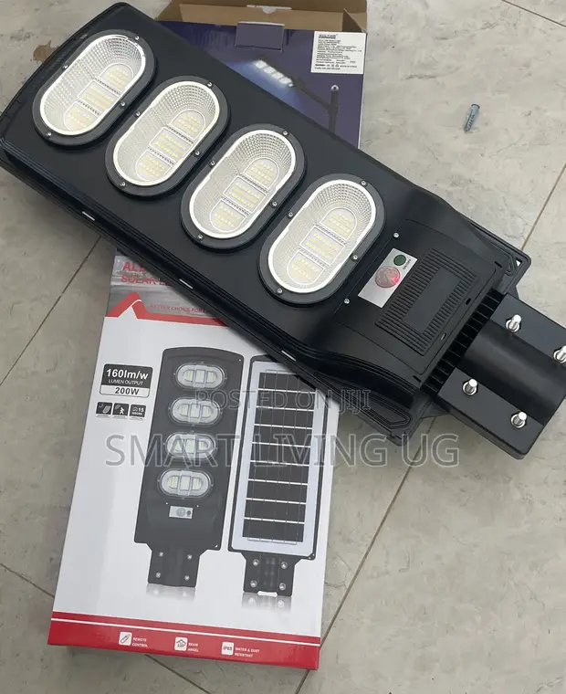 200W Solar Street Light - Bright, Durable, Waterproof - 1
