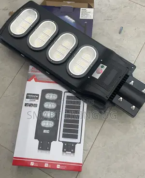 200W Solar Street Light - Bright, Durable, Waterproof