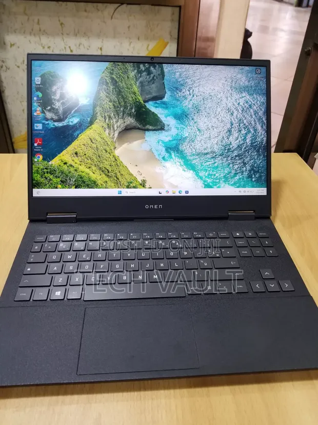 New HP Omen 15-dh002nr Laptop: Intel Core i7, 16GB RAM, 512GB SSD - 1