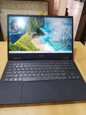 New HP Omen 15-dh002nr Laptop: Intel Core i7, 16GB RAM, 512GB SSD