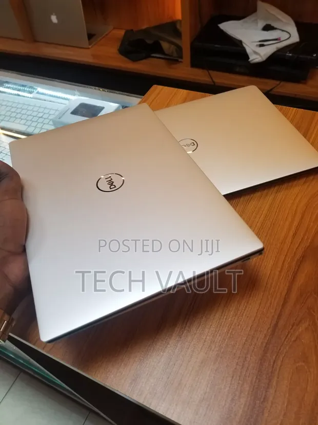 Dell XPS 13 9310 Laptop - Core i7, 16GB RAM, 512GB SSD - 1