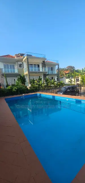 5-Bedroom Mansion for Sale in Lubowa, Entebbe Road