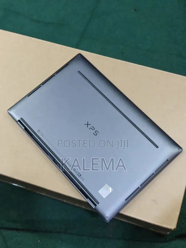 Dell XPS 13 9320 Laptop - Intel Core i7, 16GB RAM, 512GB SSD - 1